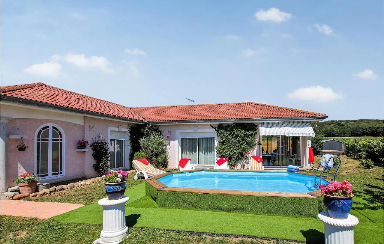 Beautiful Home In Flacheres With Kitchen